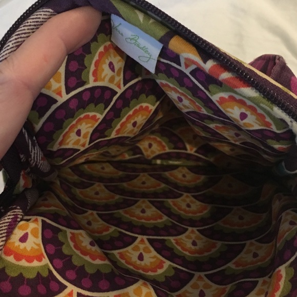 Vera Bradley mini hipster in plum crazy - Picture 4 of 5